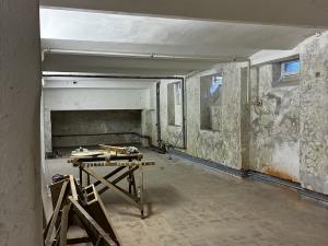 Pronájem skladu, Karlovy Vary, Moravská, 75 m2