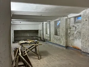 Pronájem skladu, Karlovy Vary, Moravská, 75 m2