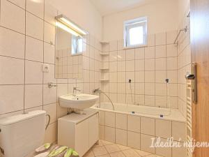 Pronájem bytu 2+kk, Domažlice, Pivovarská, 47 m2