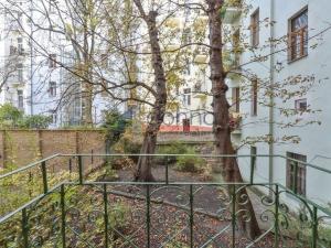 Pronájem bytu 3+kk, Praha, Mánesova, 118 m2