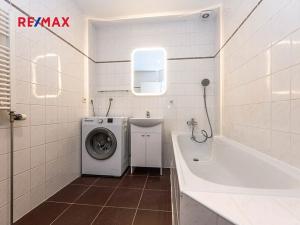 Pronájem bytu 2+kk, Praha - Kbely, Semilská, 69 m2