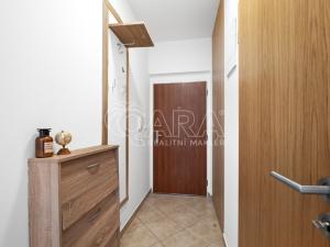 Prodej bytu 2+kk, Praha - Horní Měcholupy, Modenská, 66 m2