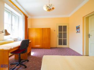 Prodej bytu 4+1, Šumperk, Masarykovo nám., 97 m2