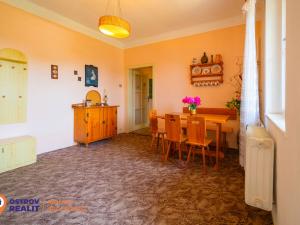 Prodej bytu 4+1, Šumperk, Masarykovo nám., 97 m2