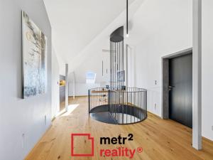 Prodej rodinného domu, Slatinky, 258 m2