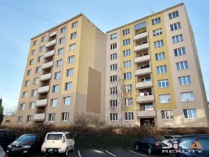 Prodej bytu 3+1, Louny, Kpt. Nálepky, 62 m2