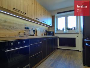 Pronájem bytu 2+1, Opava, Rybářská, 55 m2