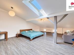 Prodej ubytování, Nové Město nad Metují, Husovo náměstí, 927 m2