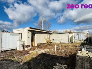 Prodej komerčního pozemku, Lišov, 3904 m2