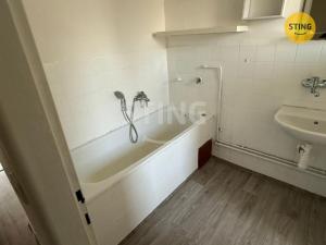 Pronájem bytu 2+1, Olomouc, Štítného, 58 m2