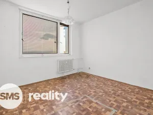 Prodej bytu 3+1, Brno, Za školou, 74 m2