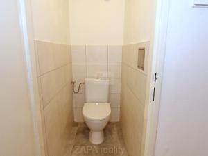 Pronájem bytu 2+kk, Praha - Smíchov, Grafická, 42 m2