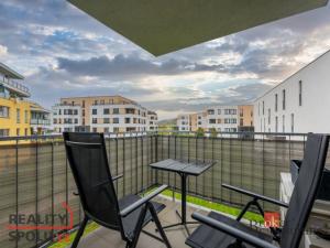 Prodej bytu 2+kk, Hradec Králové - Třebeš, Pod Svahem, 56 m2