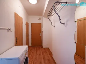 Prodej bytu 2+1, Mariánské Lázně, Skalníkova, 53 m2