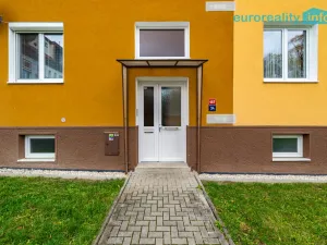 Prodej bytu 2+1, Mariánské Lázně, Skalníkova, 53 m2