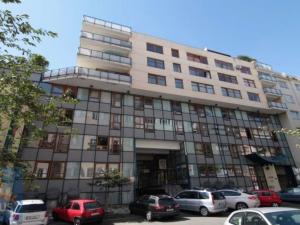 Pronájem obchodního prostoru, Praha - Vinohrady, Chrudimská, 360 m2