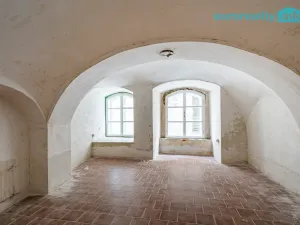 Prodej atypického bytu, Cheb, Cechovní, 168 m2