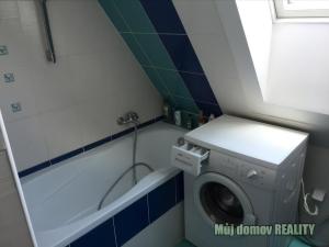 Pronájem bytu 1+kk, Praha - Horní Počernice, Jívanská, 60 m2
