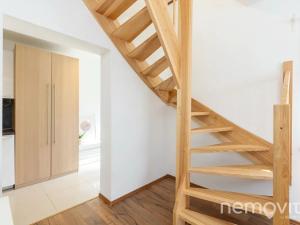 Prodej bytu 4+1, Praha - Královice, Ke Stupicím, 89 m2