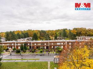 Prodej bytu 3+1, Pardubice - Studánka, Bartoňova, 69 m2