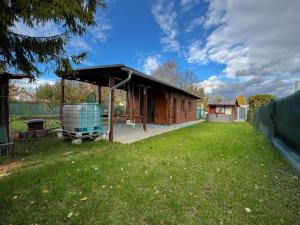 Prodej zahrady, Hodonín, 328 m2