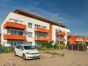 Pronájem bytu 2+kk, Praha - Pitkovice, Penízovková, 59 m2