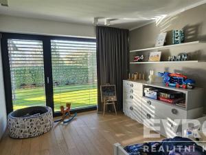 Prodej rodinného domu, Moravany, U Hájku, 197 m2