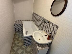 Prodej bytu 2+1, Lom, Vrchlického, 58 m2