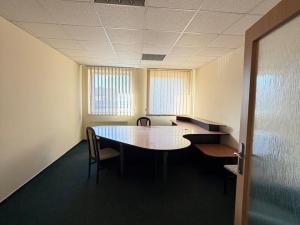 Pronájem výrobních prostor, Dolní Rychnov, Bergmannova, 5000 m2