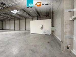 Pronájem skladu, Hrušovany u Brna, Vodní, 2980 m2