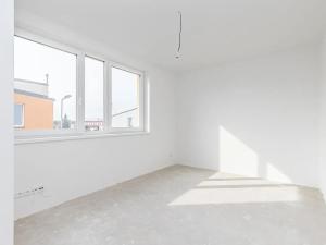 Prodej rodinného domu, Milovice, Modřínová, 122 m2