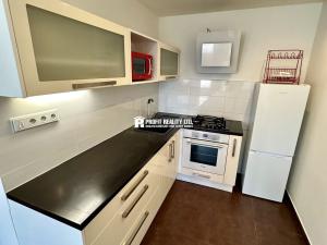 Pronájem bytu 2+kk, Beroun, Na Parkáně, 38 m2