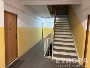 Prodej bytu 3+1, Liberec - Liberec XI-Růžodol I, U Mlékárny, 73 m2