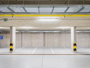 Pronájem bytu 2+kk, Praha - Smíchov, Holečkova, 77 m2