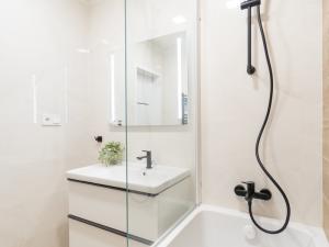 Prodej bytu 3+kk, Příbram - Příbram VII, náměstí 17. listopadu, 61 m2