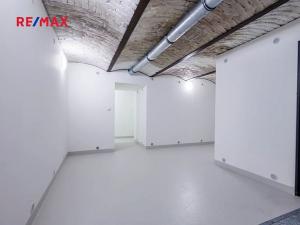 Prodej bytu 2+kk, Svoboda nad Úpou, Nádražní, 56 m2