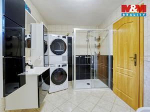 Prodej rodinného domu, Dolany, 225 m2