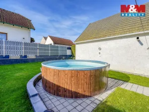 Prodej rodinného domu, Dolany, 225 m2