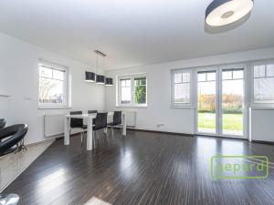 Pronájem rodinného domu, Praha, Do podkovy, 124 m2