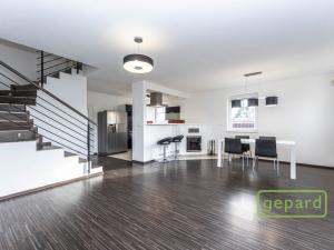 Pronájem rodinného domu, Praha, Do podkovy, 124 m2