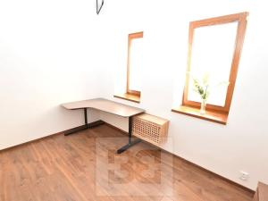 Pronájem bytu 3+kk, Praha - Kobylisy, Na pěšinách, 77 m2