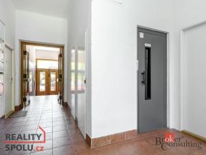 Pronájem bytu 2+1, Praha - Vinohrady, náměstí Jiřího z Lobkovic, 47 m2