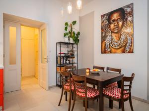 Prodej bytu 2+kk, Praha - Nusle, náměstí Generála Kutlvašra, 50 m2