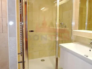 Pronájem bytu 2+kk, Praha - Háje, Janouchova, 43 m2