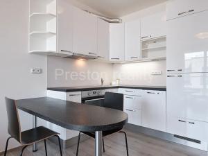 Pronájem bytu 1+kk, Praha - Malešice, Nad úžlabinou, 31 m2