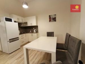 Prodej bytu 2+kk, Teplice, Vrchlického, 44 m2