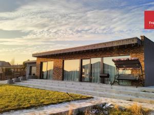 Prodej rodinného domu, Krupka, Na Výrovce, 200 m2