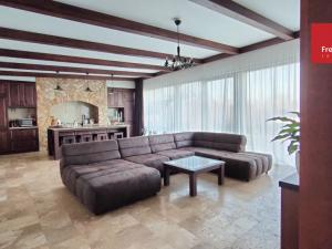 Prodej rodinného domu, Krupka, Na Výrovce, 200 m2