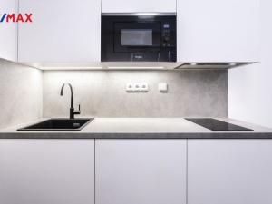 Pronájem bytu 1+kk, Brno - Židenice, Vančurova, 27 m2