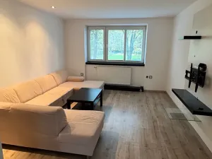 Pronájem bytu 2+1, Pardubice, Dašická, 57 m2